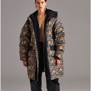 New Anthropologie Antik Balik Kalak Oversize Puff